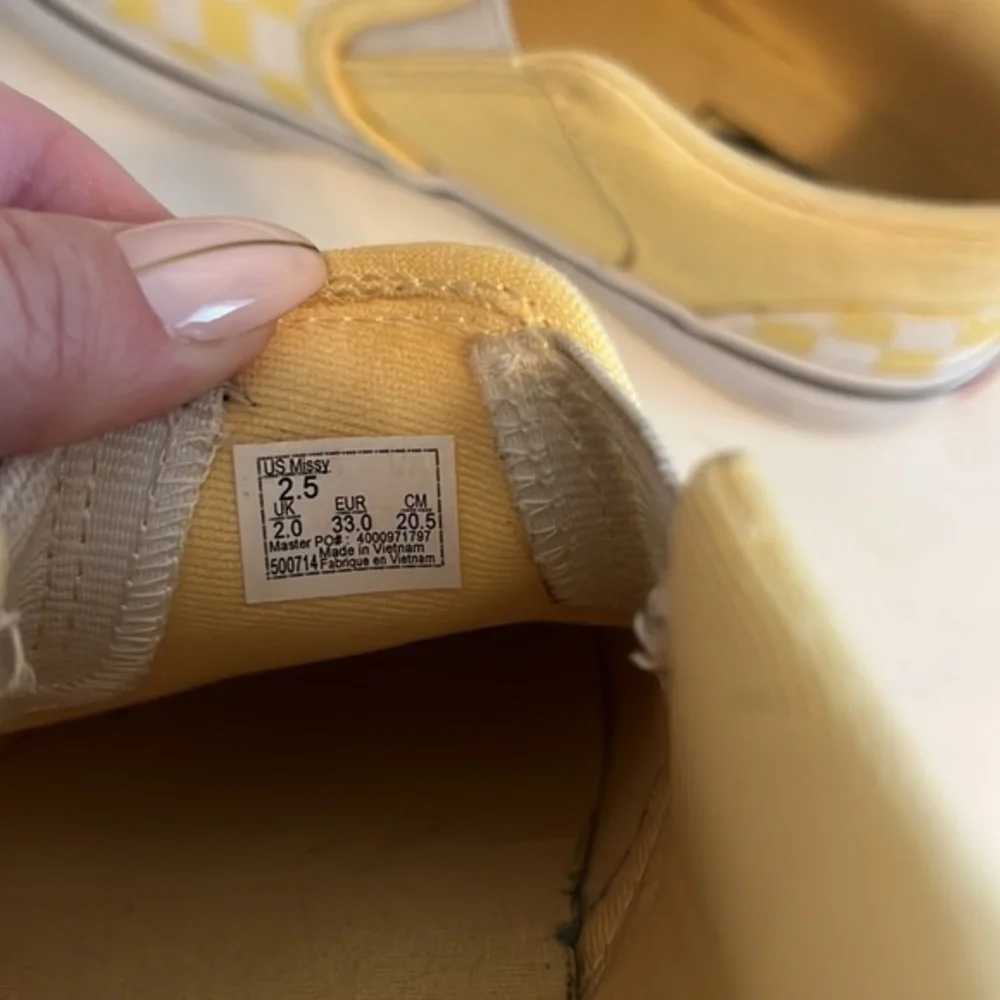 Vans Yellow Checked‎ Slip On Youth Size 2.5